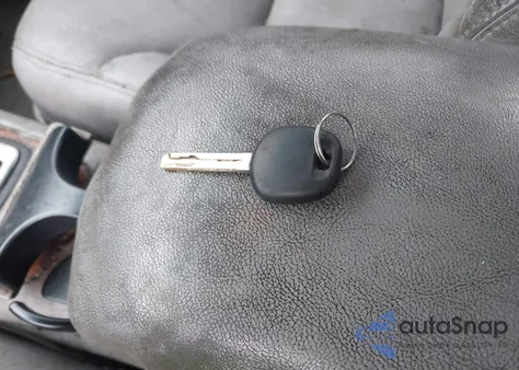 2005 Lexus Es 330 from USA, damaged, VIN JTHBA30G155056848